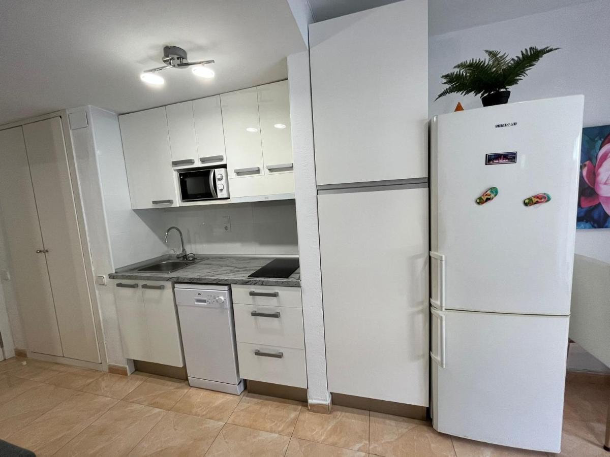 Apartamento En Салоу Екстериор снимка