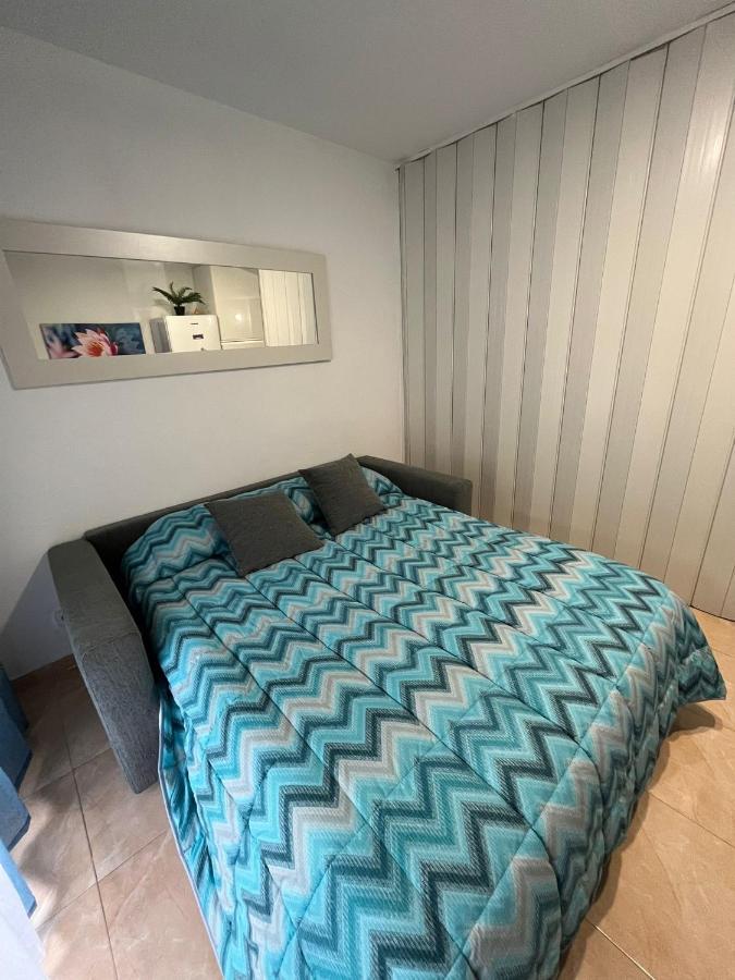 Apartamento En Салоу Екстериор снимка