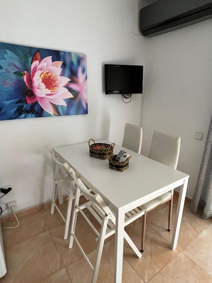 Apartamento En Салоу Екстериор снимка